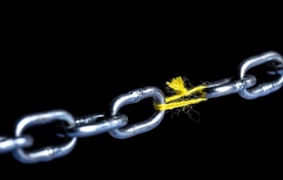 image from Weakly Link 25/49